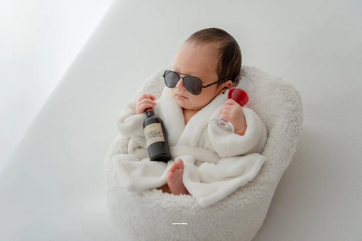 云南宝宝眼角白色分泌物